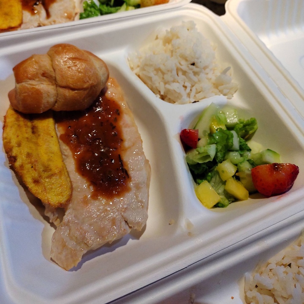 [120] ALMUERZO COMPLETO